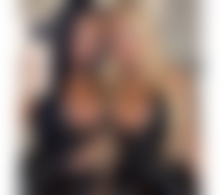  Escorts Glasgow City Centre Glasgow - Photos for 2 NAUGHTY GIRLS 🍑 PARTY 💦 DUO