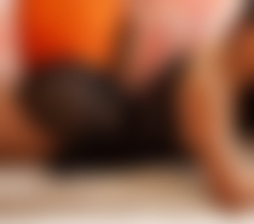  Escorts & Erotic Massage Chester Cheshire West and Chester - Photos for Naughty columbiana looking for fun and adventures :* :*