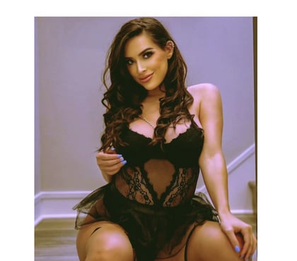 Escort Hertford East Hertfordshire - Photos for VICK🌻ELLITE🌼COMPANION🌼CONFIDENTIALITY🌼