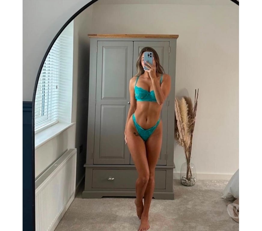 Escorts Perth and Kinross Perth - Perth and Kinross - Photos for Super sexy hot babe new in your town