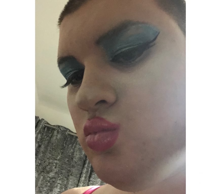  Gay massage Tyne and Wear Newcastle upon Tyne - Photos for Crossdresser sissy 27 years old!