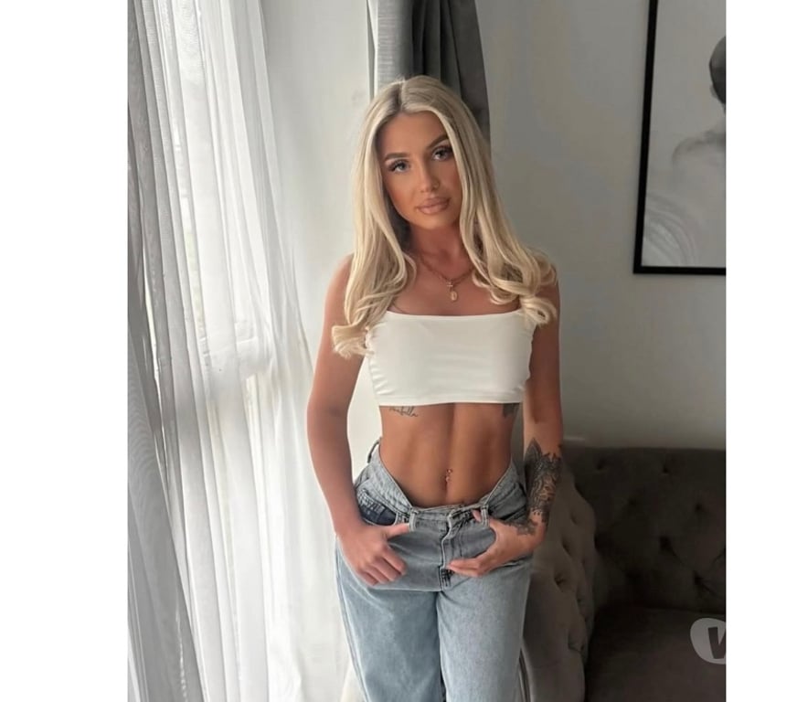 Escorts Greater Manchester Manchester - Photos for 👀😈BLONDE PARTY GIRL😍 BRITISH 🆕🆕