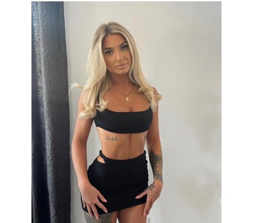 Escorts Greater Manchester Manchester - Photos for 👀😈BLONDE PARTY GIRL😍 BRITISH 🆕🆕