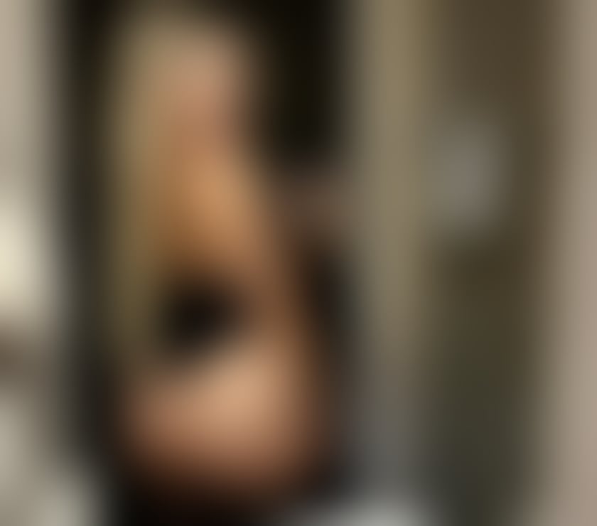 Escorts Tadworth Reigate and Banstead - Photos for 🫦 NEW PARTY GIRL OUTCALL ONLY!🫦