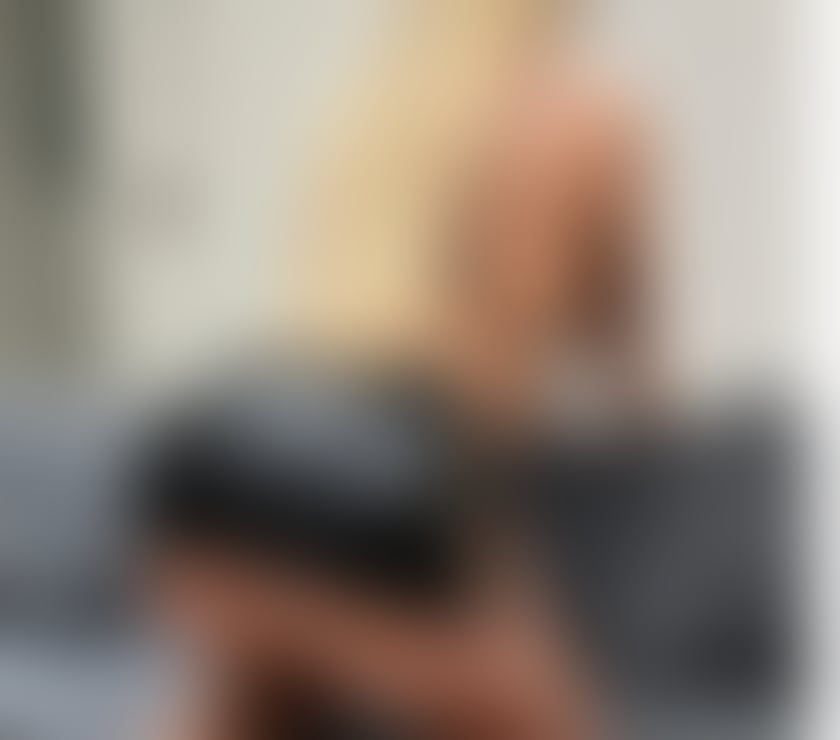 Escorts West Yorkshire Leeds - Photos for Cleo hot massage