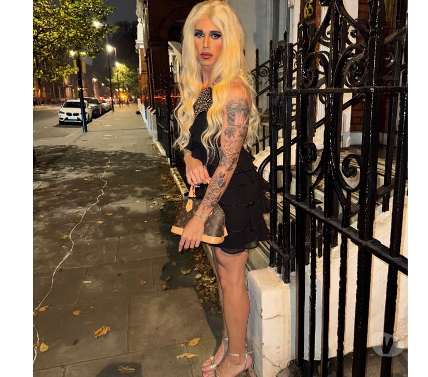Trans Escorts Staffordshire Stoke-on-Trent - Photos for = BARBARA == HOT =