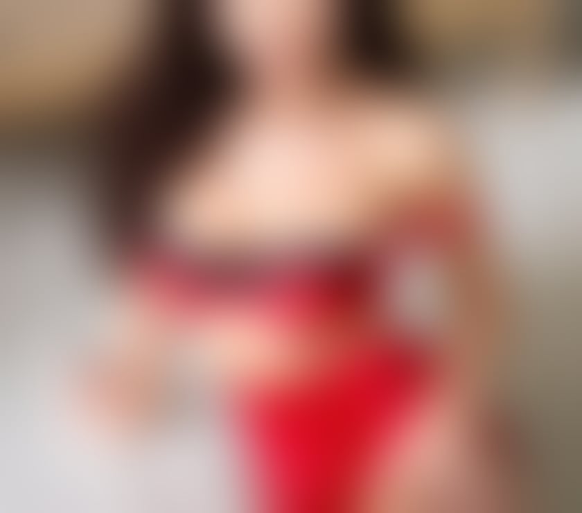 Escorts Gloucestershire Gloucester - Photos for Livia - Brazil 🇧🇷 - New in Town 🥂
