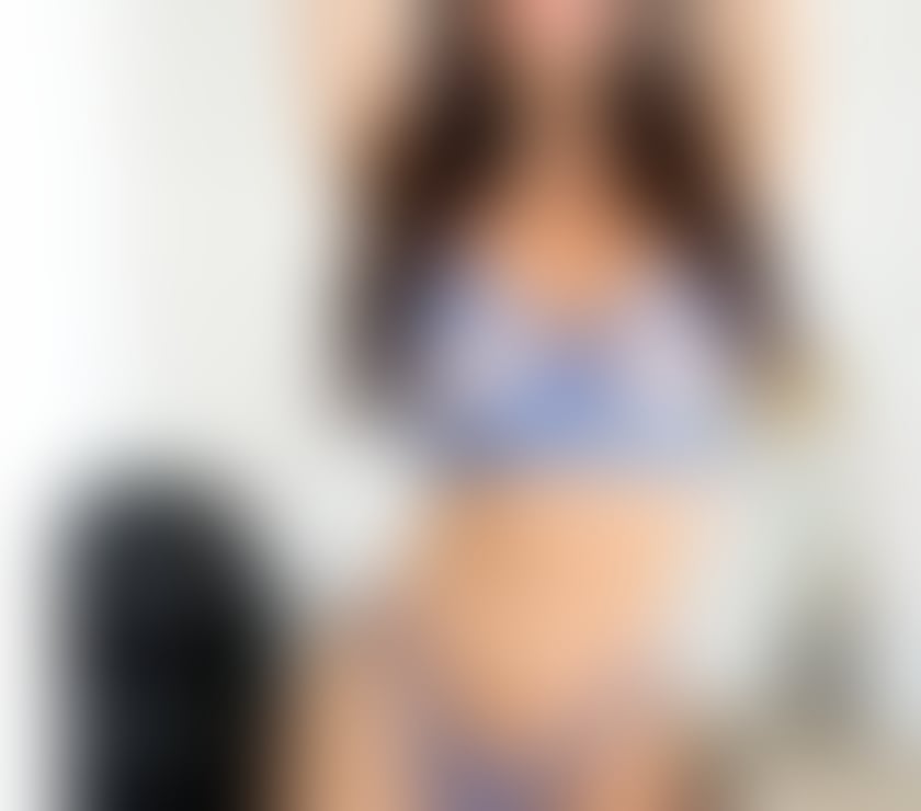 Escorts Gloucestershire Gloucester - Photos for Livia - Brazil 🇧🇷 - New in Town 🥂