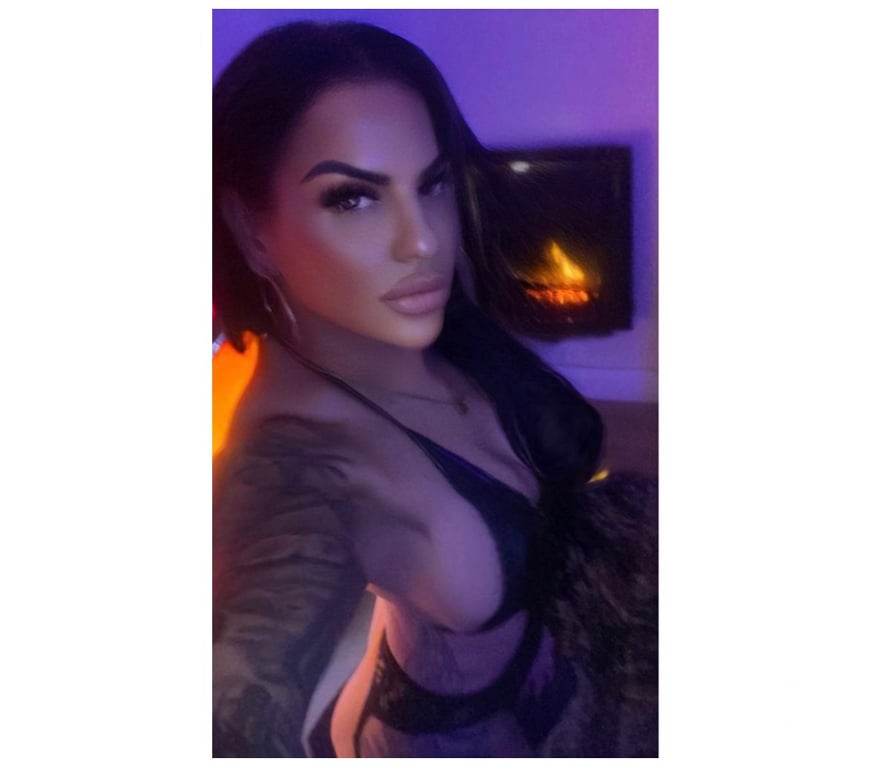 Escorts East London Woodford - East London - Photos for SEXY MARTINA NEW IN THIS PLACE 📞🔥🥂👠