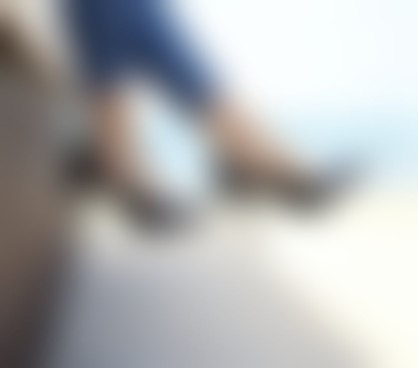  Escorts Berrylands South West London - Photos for White Male offering foot massages and services