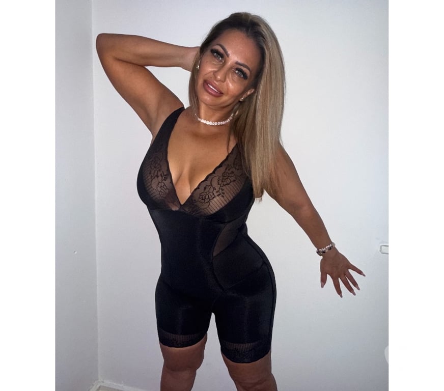 Escorts South East London Croydon - Photos for New MILF Nikol🥰 professional massage💋no rush❤️