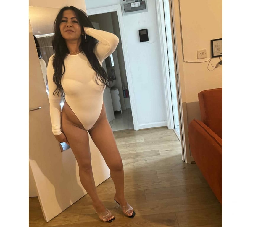 Escorts Ealing Southall - Ealing - Photos for BEAUTIFUL BABE ♥️ 🥂🍾