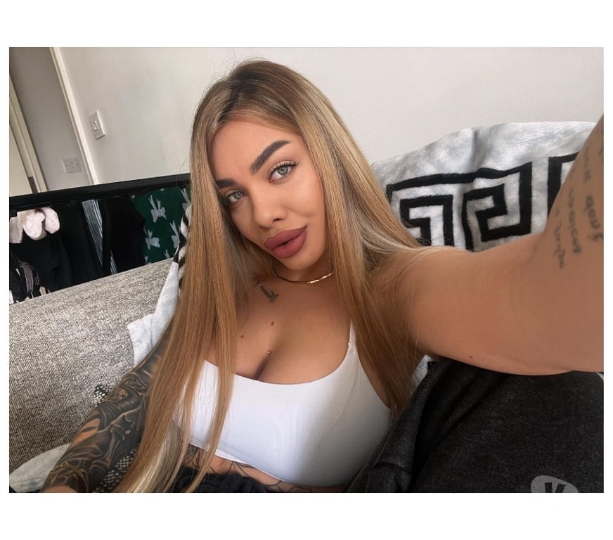 Escorts West Sussex Crawley - Photos for 💯 Superb Hot New Lucy in Crawley 💯