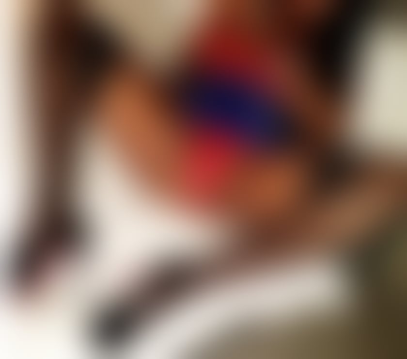 Escorts Tyne and Wear Sunderland - Photos for Allure K Busty Elegant Mature Lady