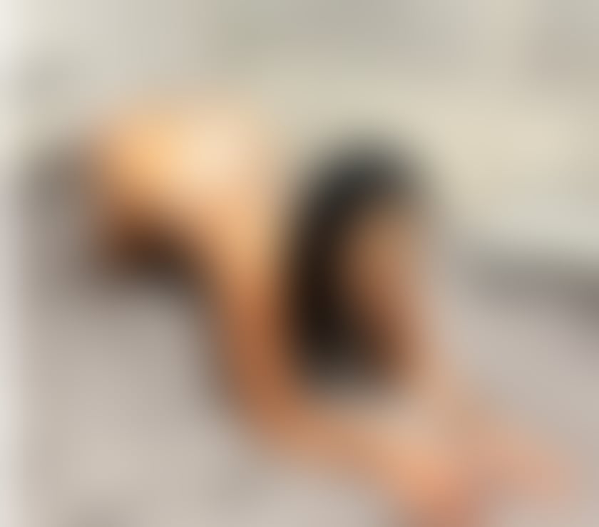 Escorts West Sussex Crawley - Photos for ♥️HOT 🩵 NEW BRUNETTE ♥️ CALL ANYTIME
