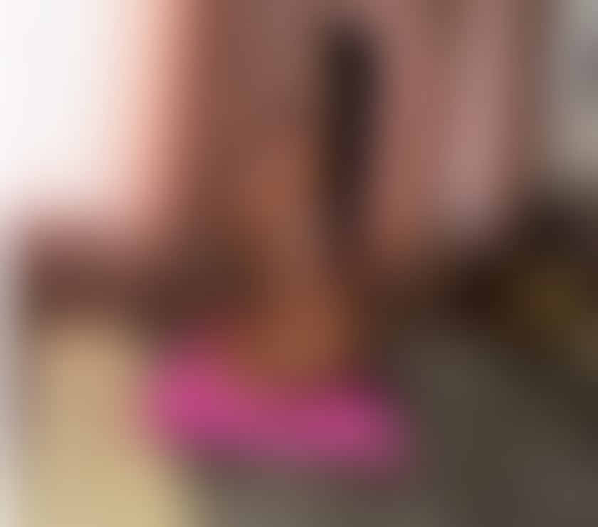 Escorts Horley Reigate and Banstead - Photos for 🩵HOT 💜 NEW IN TOWN 🩵 CAL ANYTIME