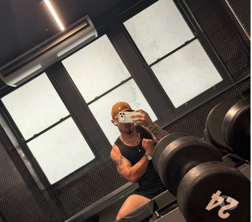  Gay massage Merseyside Liverpool - Photos for DANIEL THE BEST LATÍN BOY