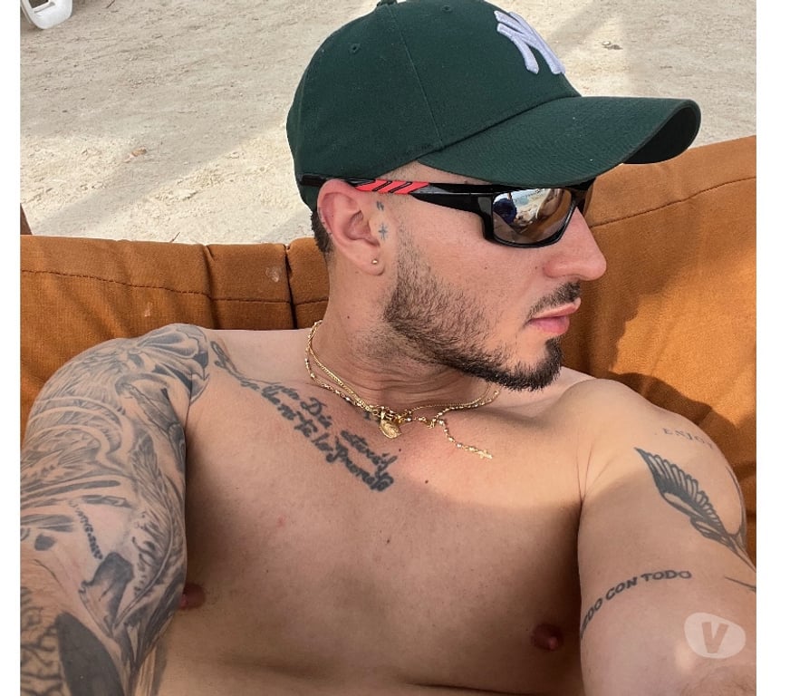  Gay massage Merseyside Liverpool - Photos for DANIEL THE BEST LATÍN BOY