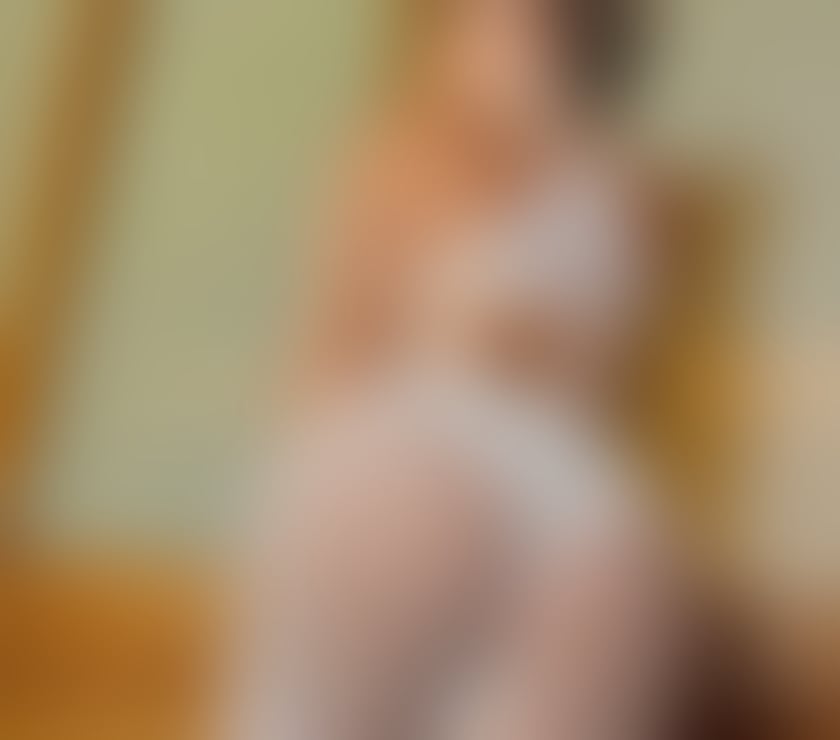 Escorts West Yorkshire Bradford - Photos for Monika Queen of bj