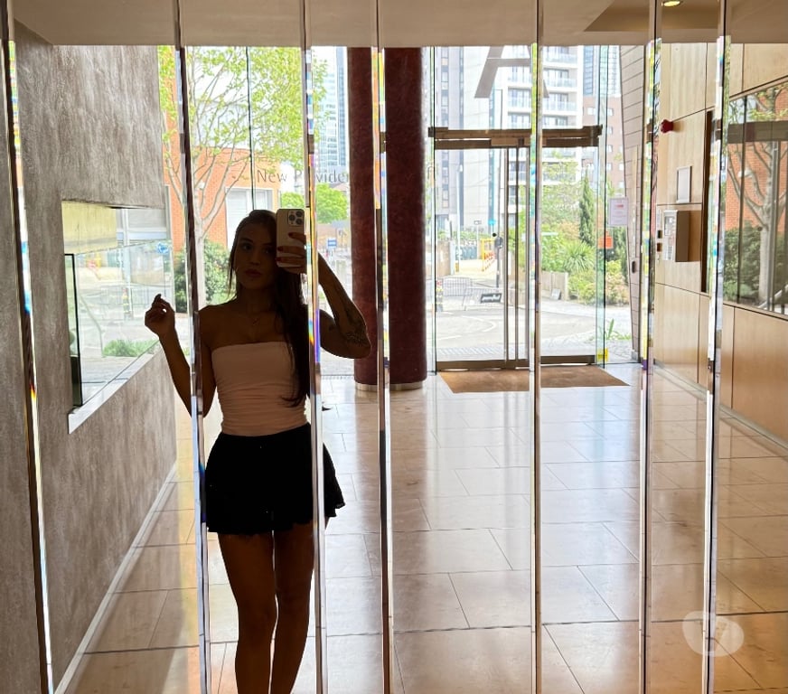 Escorts East London Canary Wharf - East London - Photos for Anitta so sweet 💕