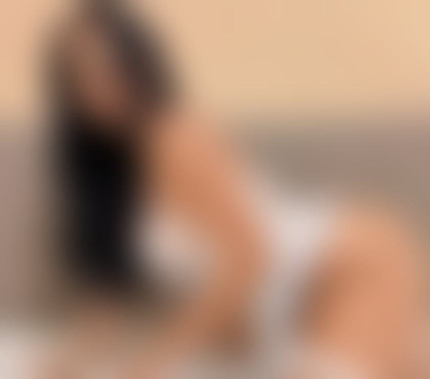 Escort Canary Wharf East London - Photos for 🔥BEST BRAZILIAN PARTY GIRL😈💦🇧🇷