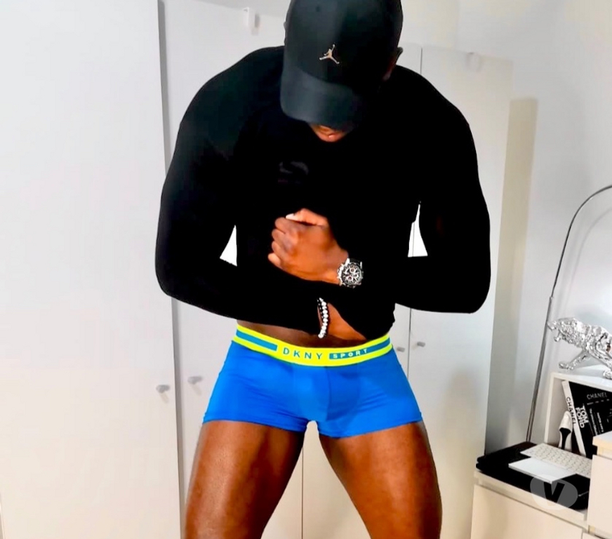  Gay massage West Yorkshire Leeds - Photos for XXL MARCUS BLACK XXL - HUNG MALE ESCORT - 07471793427