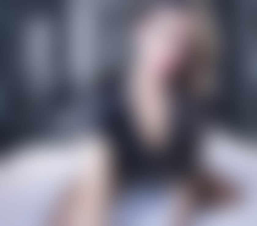 Trans Watford Town Centre Watford - Photos for 🔥 Busty Curvy Thai TS Ladyboy with a Lovely Surprise x
