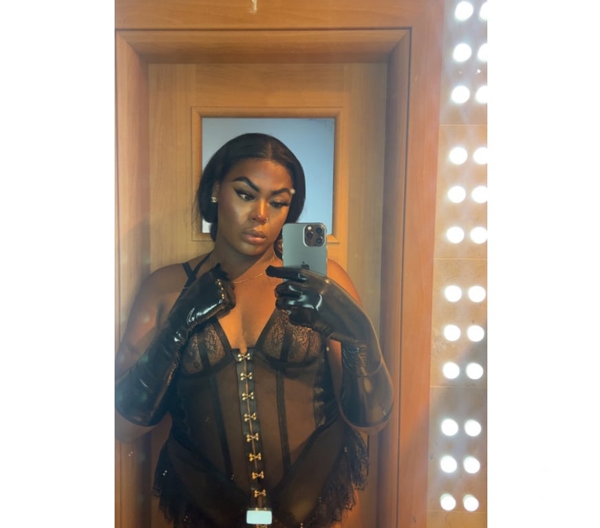 Trans Escorts Kent Dartford - Photos for Sexy Trans Woman Gabby