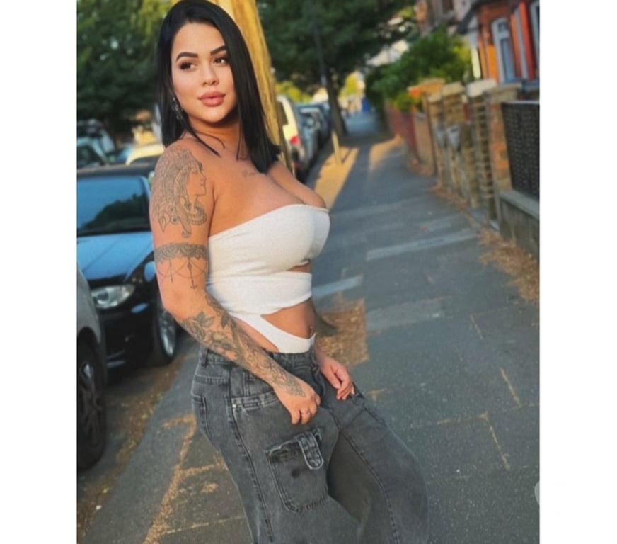 Escorts North London Edmonton - North London - Photos for 🔥 party girl 👅 Brazilian🇧🇷