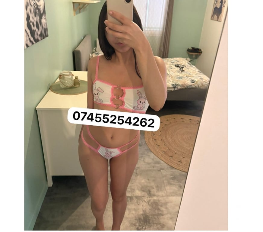 Escorts Essex Chelmsford - Photos for Petite Sofia 😻🔥