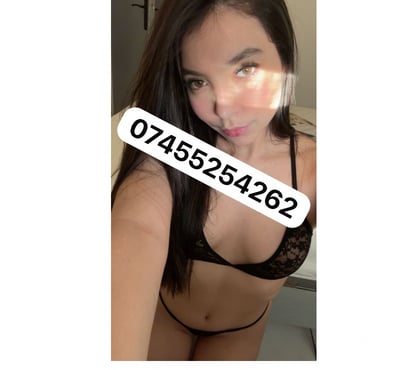 Escorts Chelmsford City Centre Chelmsford - Photos for Petite Sofia 😻🔥