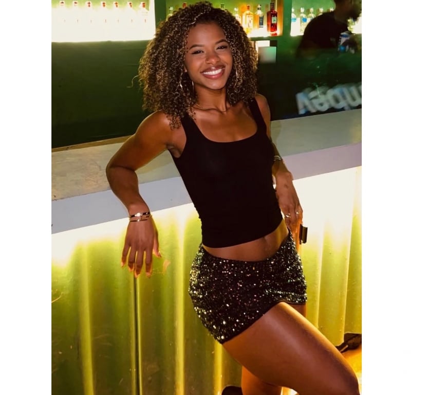 Escorts Hampshire Portsmouth - Photos for Hot Chocolate Luiza 🍭 🔥 Party Girl🇧🇷