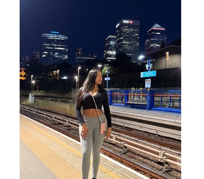 Escorts Canary Wharf Station East London - Photos for LAURA FIRST CLASS LATIN 🔥💋