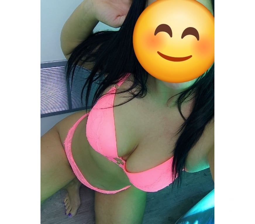 Escorts South Yorkshire Sheffield - Photos for Hi. Guys. New. Girl. Here. Open. 24h