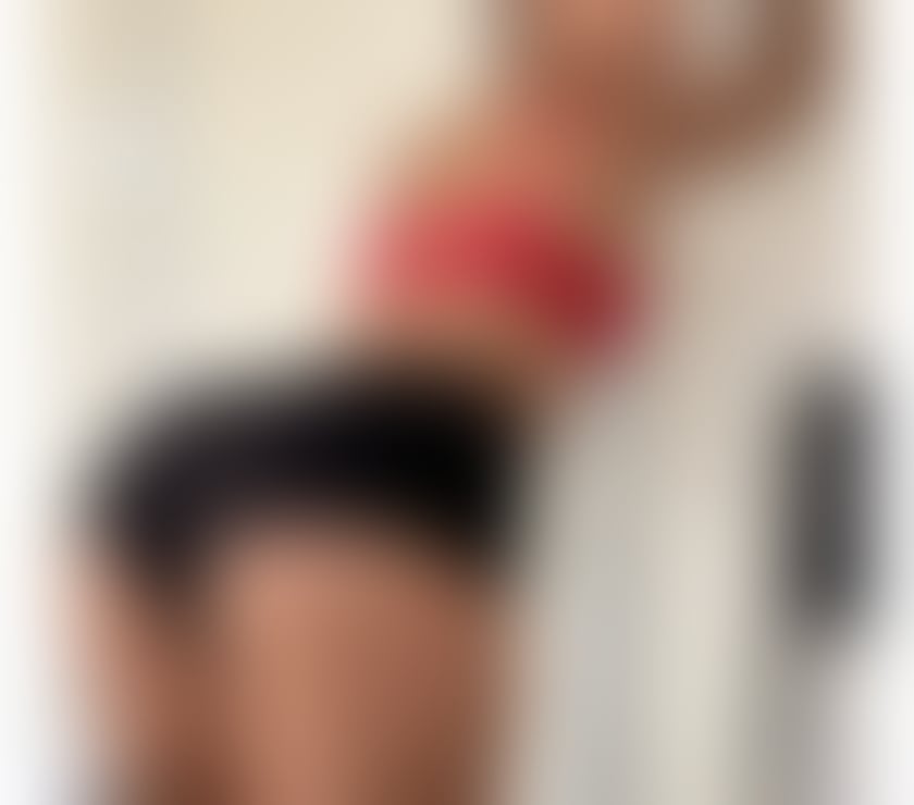 Escorts West Yorkshire Leeds - Photos for Tiffany, best experiencie In Leeds 🌺🍸