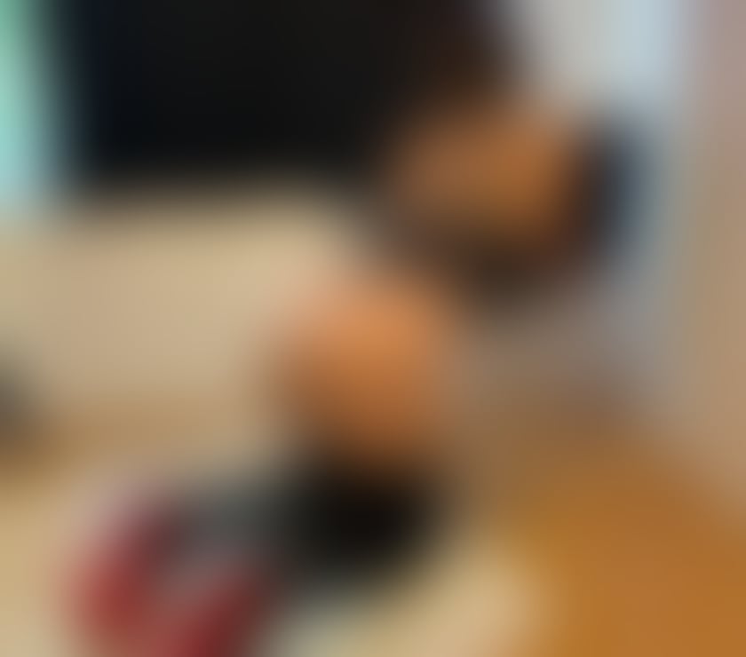 Escorts Central London Westminster - Central London - Photos for Hello, my name is Cristal, I offer outcall services