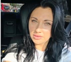 Hello, my name is Cristal, I offer outcall services