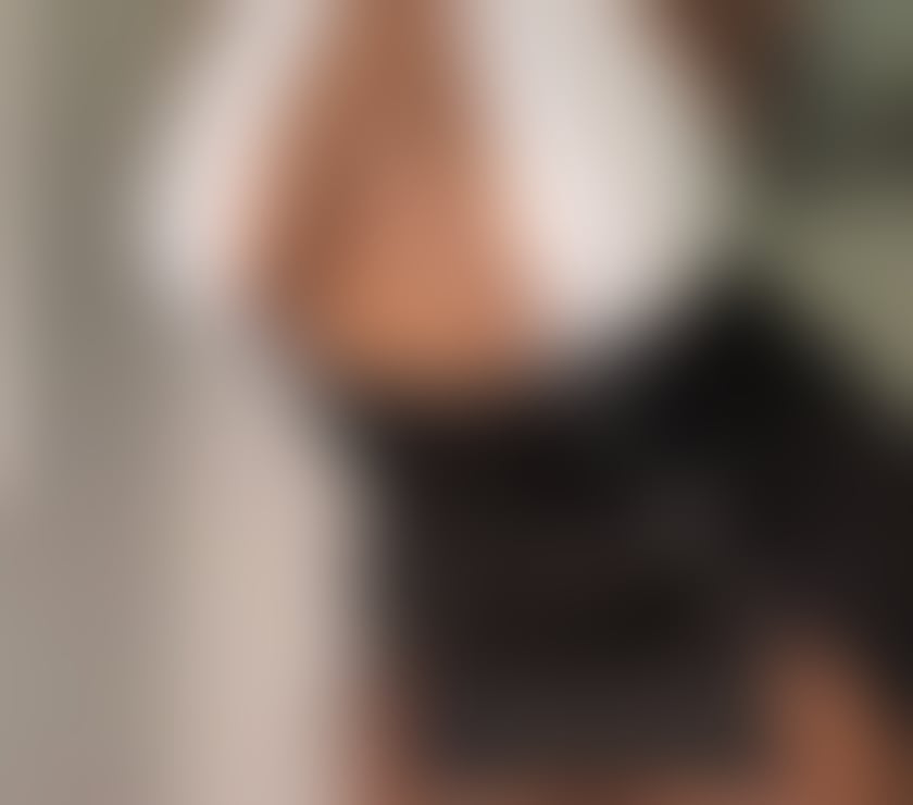 Escorts East London Whitechapel - East London - Photos for BOMBSHELL 💣 PARTY BABE VEE