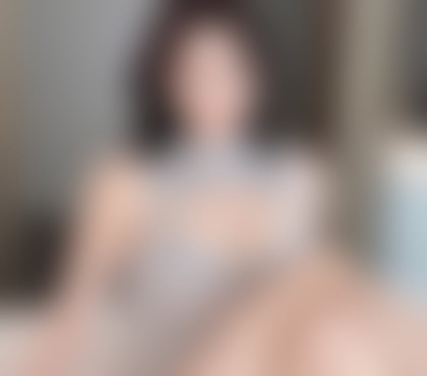 Escorts Coventry City Centre Coventry - Photos for 💝Quiet Bloom · Caring & Graceful 💝