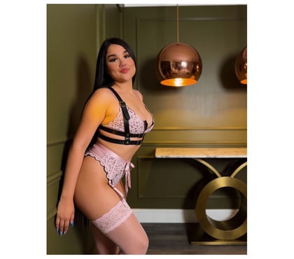 Escorts Neasden North West London - Photos for 🔥 Sexy Curvy Brunette N17 - VIP Service 🔥