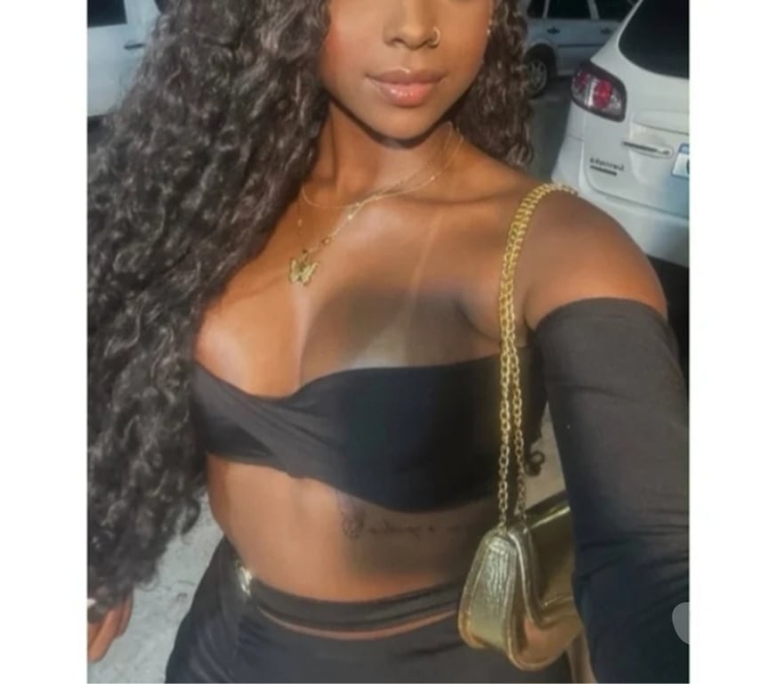Escorts Merseyside Liverpool - Photos for Lau, girl from Guinea in your city, 100% real photo