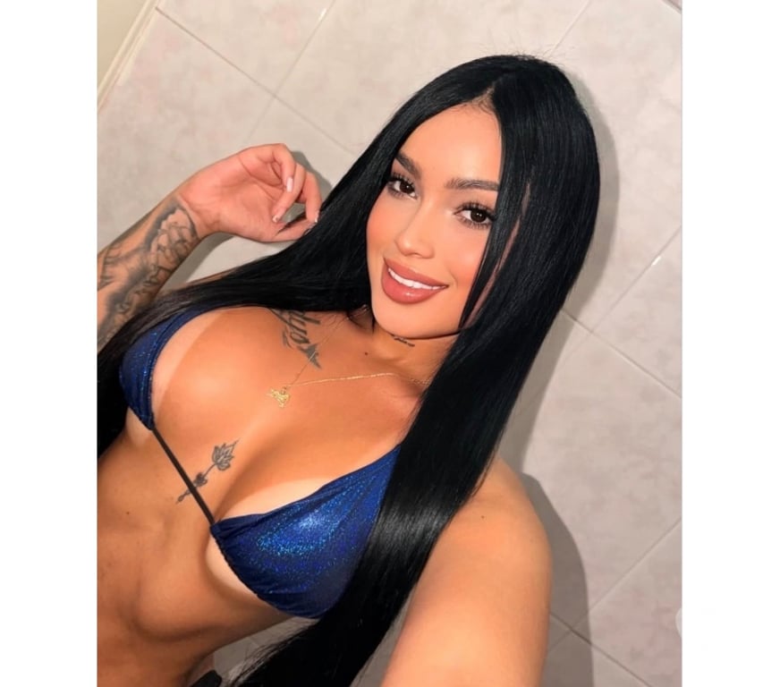 Escorts East London Stratford International - DLR Station - East London - Photos for CHARMING AND ATTRACTIVE BRUNETTE 💋🔥