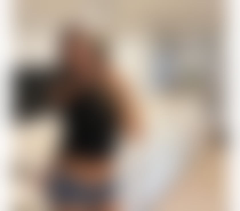 Escorts West Yorkshire Leeds - Photos for I’m Lili is my first time here, Peruvian 🇵🇪 girl