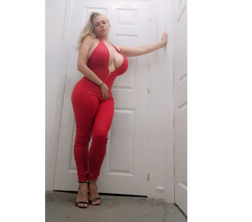 Escorts Kent Dartford - Photos for HOT Fun Loving Latina Lola! 🎉PARTY🎉🫦