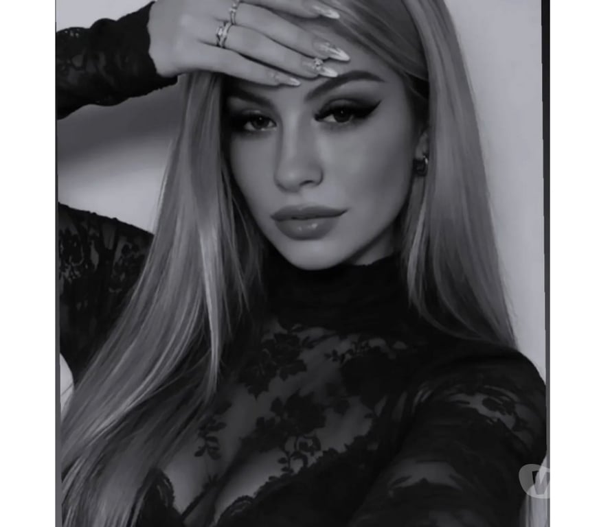 Escorts Barnet High Barnet - Barnet - Photos for SOFIA – Naturally Beautiful Brazilian South American