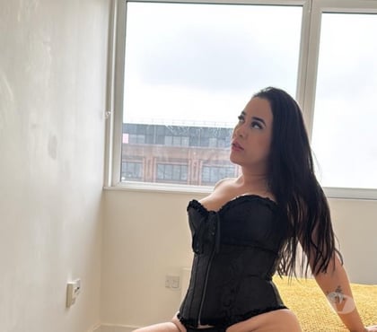  Escorts & Erotic Massage Luton Town Centre Luton - Photos for SHORT QUEEN MISTRESS 🔞PRO-DOM STR@P-ON P@RTY😈24H