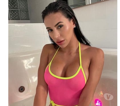 Escort Sutton Town Centre Sutton - Photos for BIA PARTY GIRL🍑🍾🥂BEST EXPERIENCE NO RUSH🇧🇷