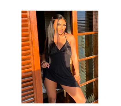 Escorts Luton Town Centre Luton - Photos for Brunette girl available in luton