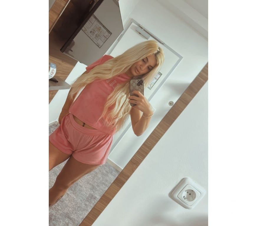 Escorts Wiltshire Swindon - Photos for 💋👅❤️Deborah new in town the first time ❤️👅