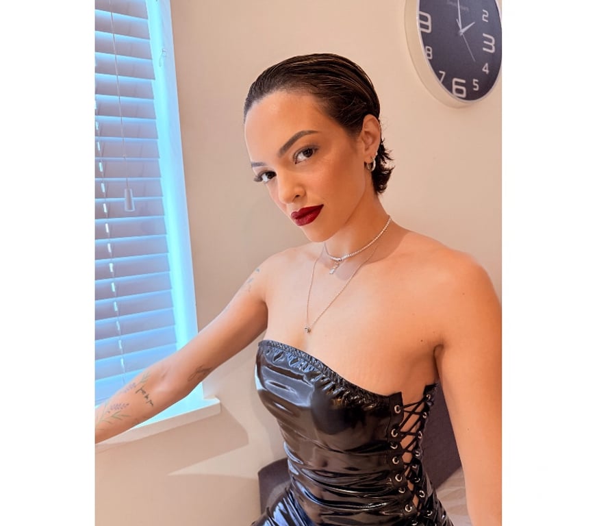 Escorts West London Hounslow - Photos for ♥️✨ ZOE SWEET GF ♥️✨ NEW IN TOWN